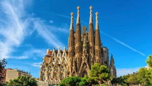 Top 10 Attractions & Monuments in Barcelona